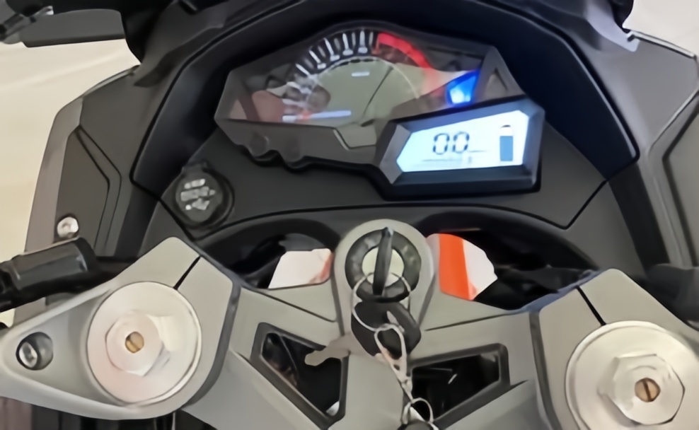 2024年高速電動バイク 5000w 8000w 10000 - 72V 5000W Electric Motorcycle のレビューと価格